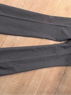 Banana Republic Women’s Dress Trousers in Charcoal Gray